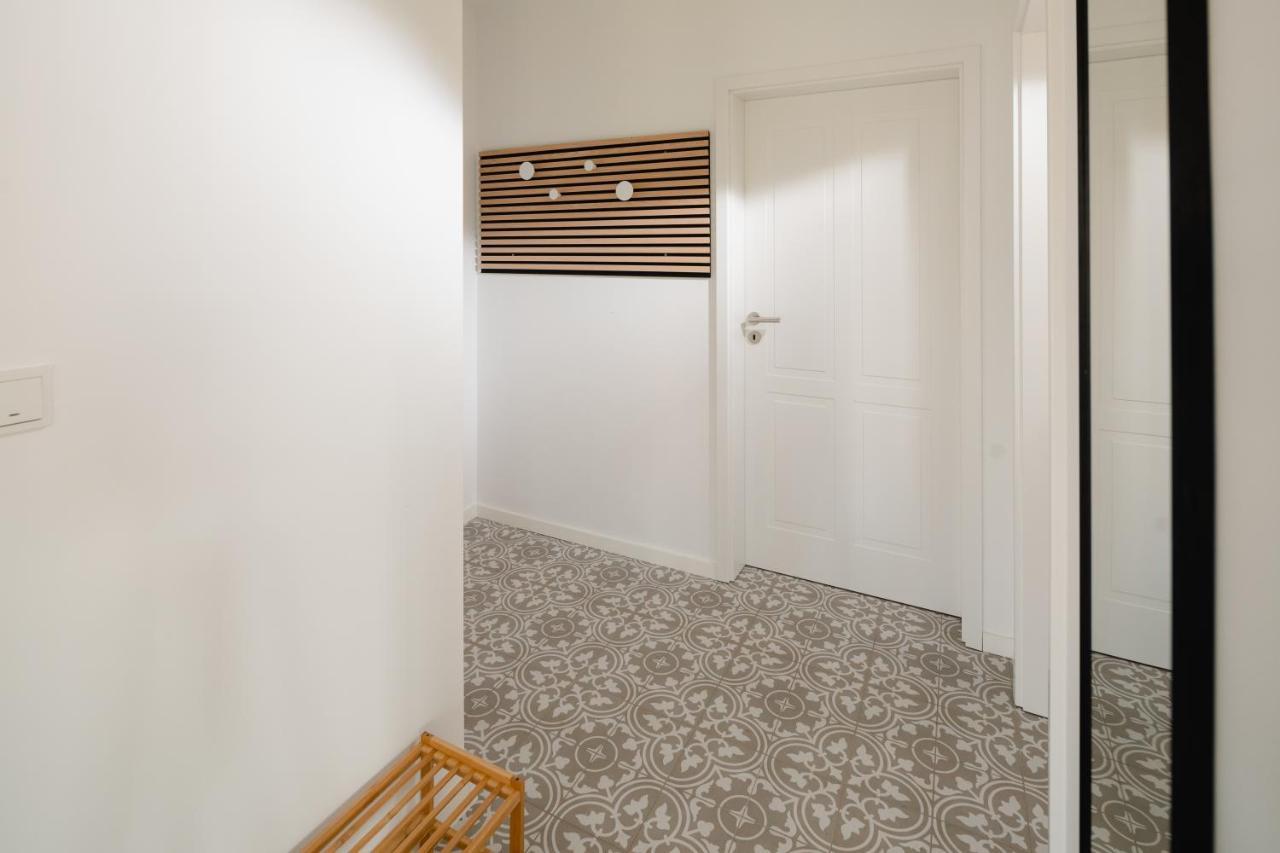 Kuesten Suite Sued - Seitliche Wasserlage, Terrasse, 70Qm Greetsiel Zewnętrze zdjęcie